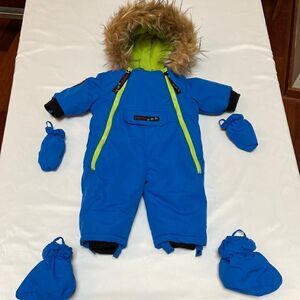 Canada Weathergear Infants Snowsuit Size 6-9 months New
